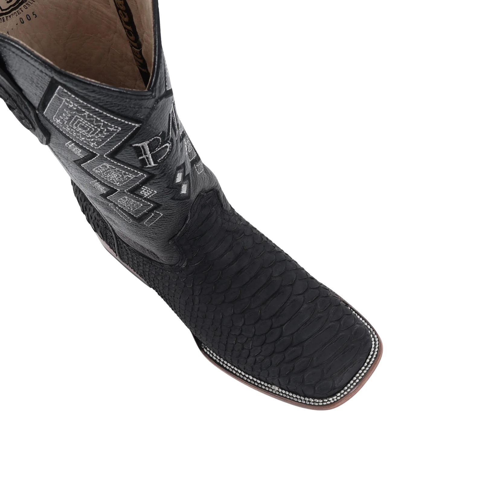 Piton Nobuck Negro, Horma Bulldog