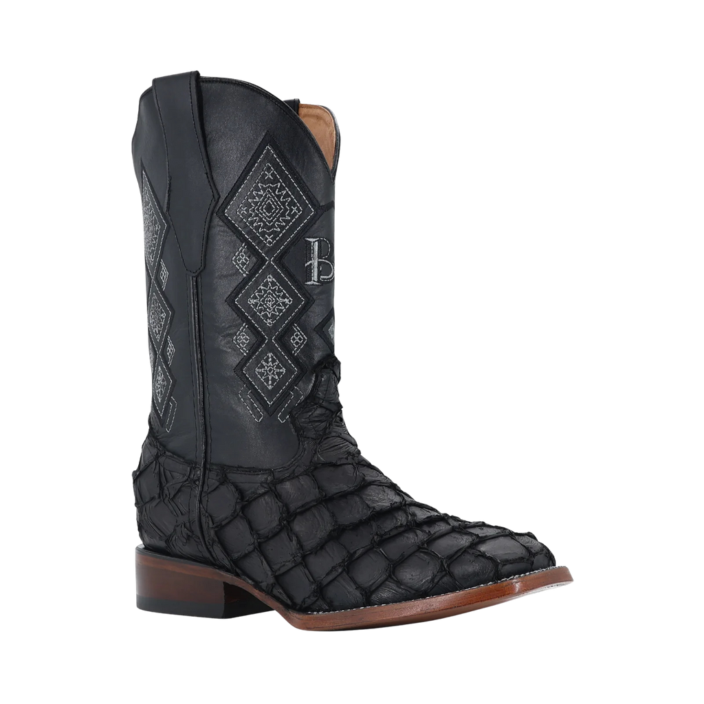 Pescado Pirarucu Nobuck Negro, Horma Bulldog