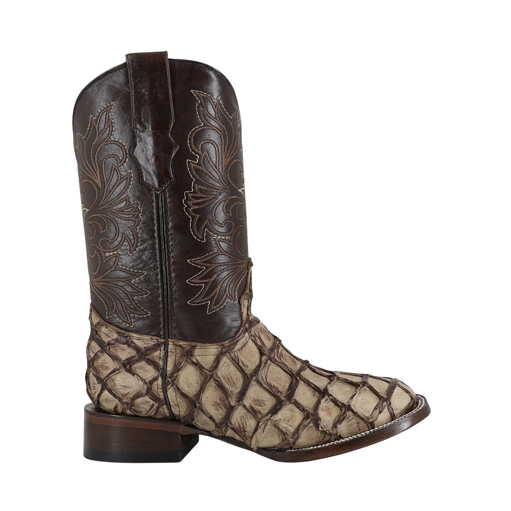 Pescado Pirarucu Mink, Horma Bulldog